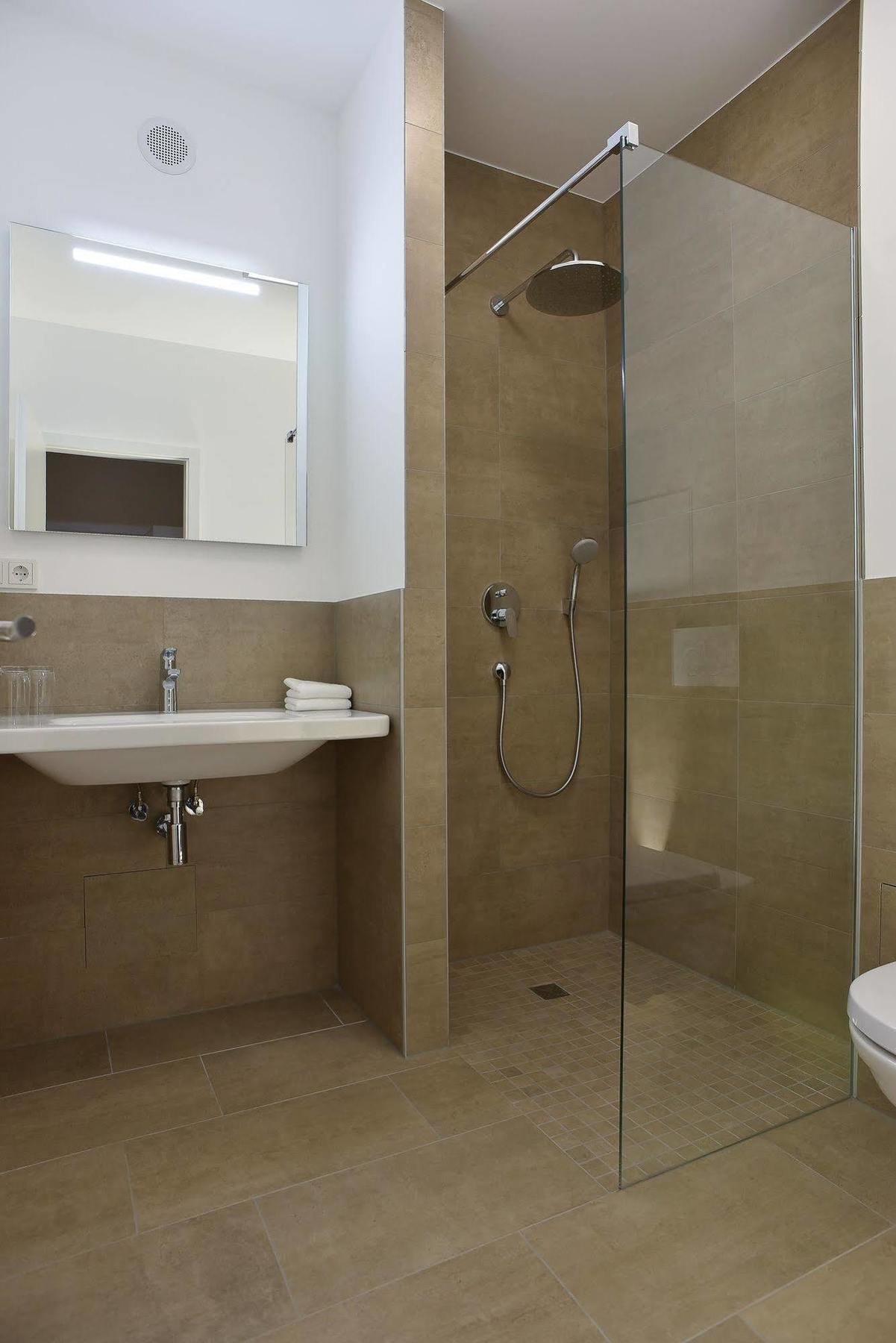 Guesthouse Lichtenau Nussloch Екстер'єр фото